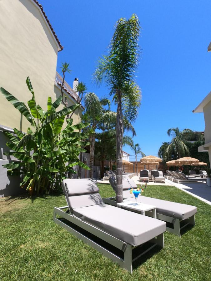 Paradise Bar Apartments Planos  Luaran gambar