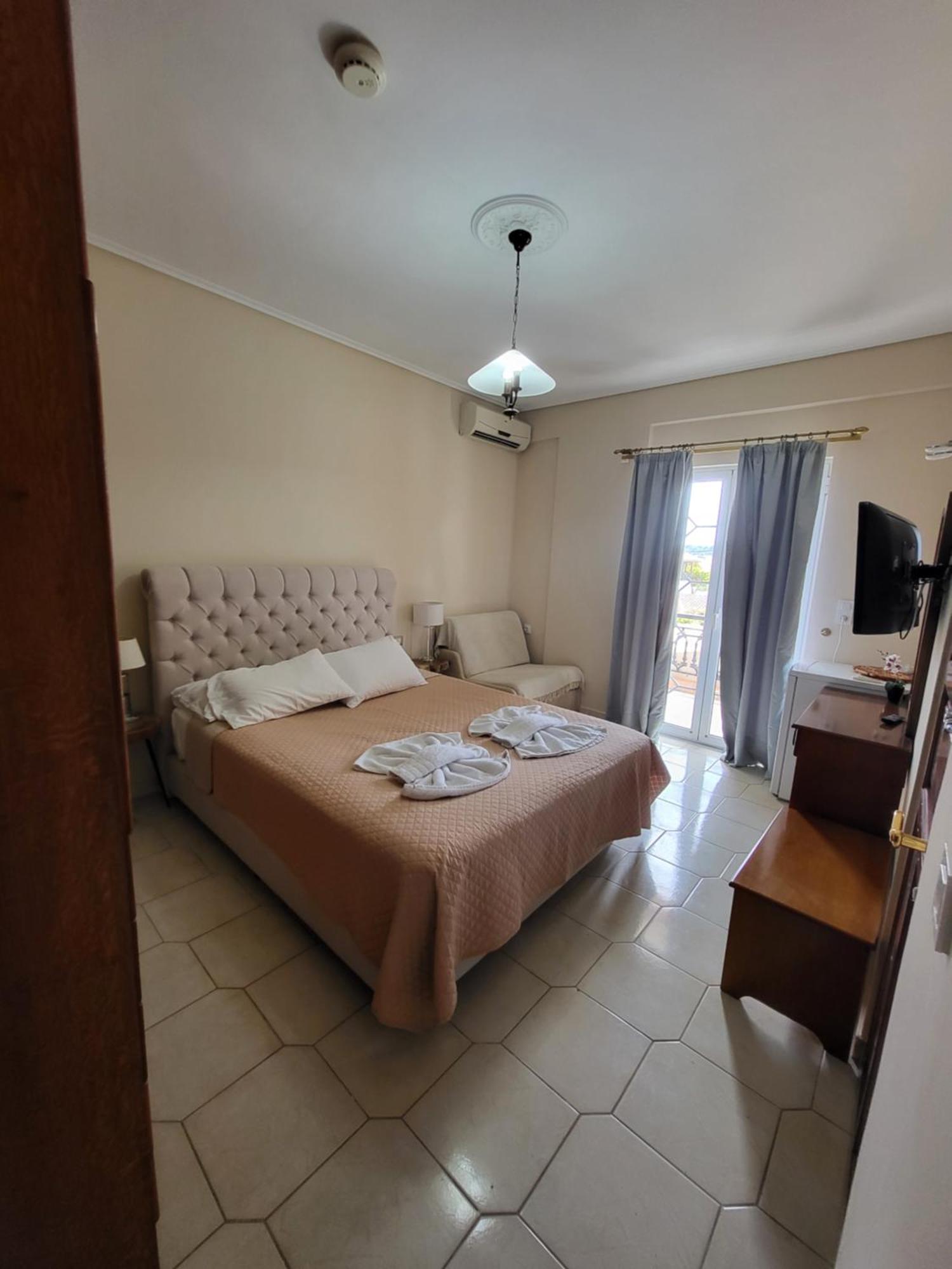 Paradise Bar Apartments Planos  Luaran gambar