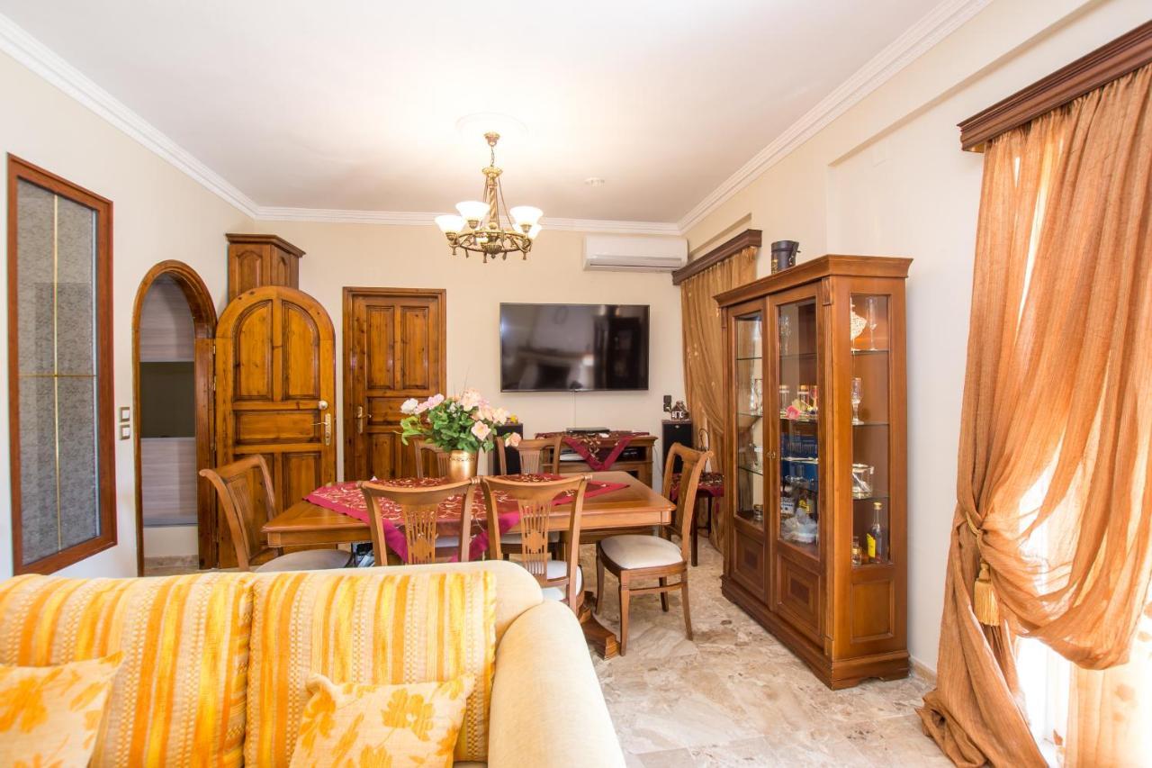 Paradise Bar Apartments Planos  Luaran gambar